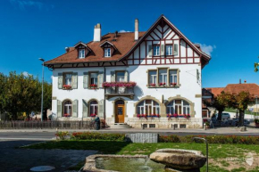 Отель Gasthof Drei Eidgenossen  Бёзинген